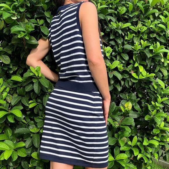 Michael Kors Skirt & Top Set - Picture 2 of 6